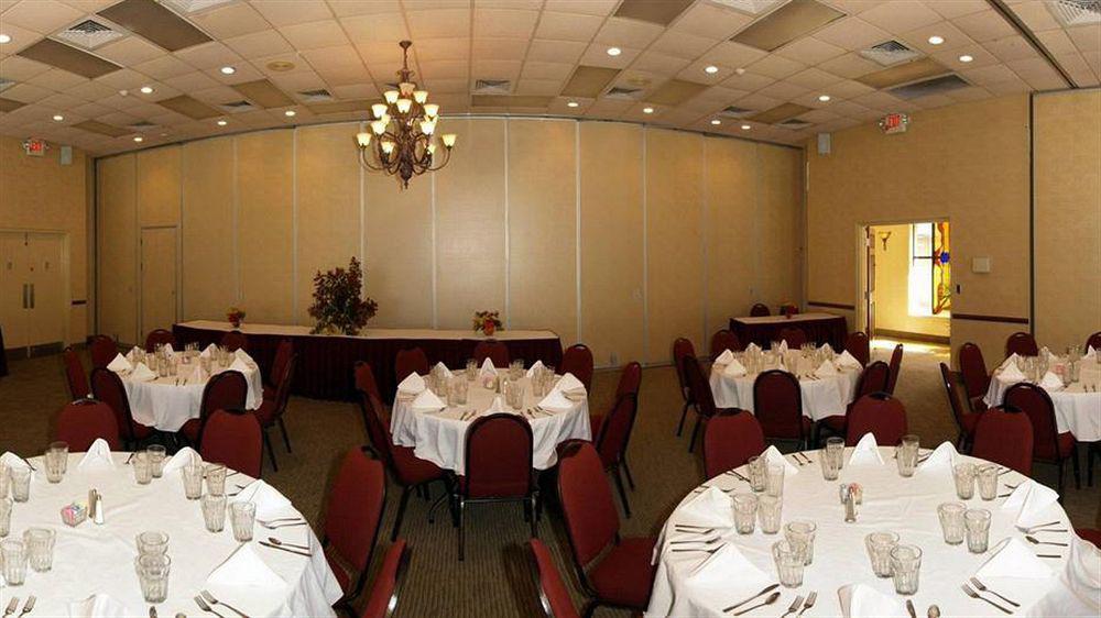 Clarion Inn & Suites Dothan South Ngoại thất bức ảnh